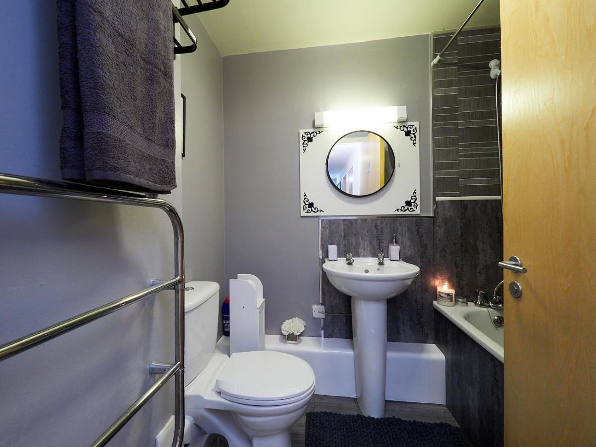 Beauchamp Suite In Coventry City Centre Cv1 For Contractors Professionals Tourists Relocators Students And Family Exterior photo