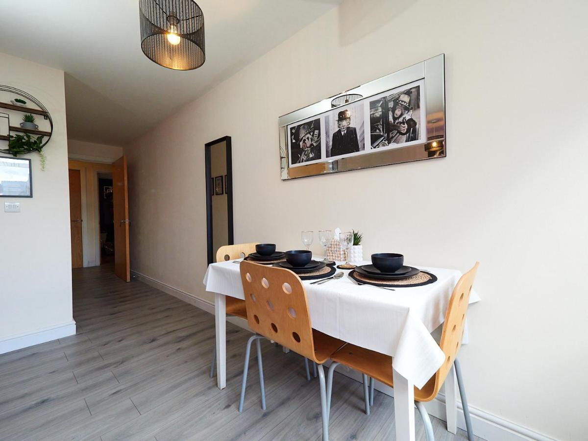 Beauchamp Suite In Coventry City Centre Cv1 For Contractors Professionals Tourists Relocators Students And Family Exterior photo