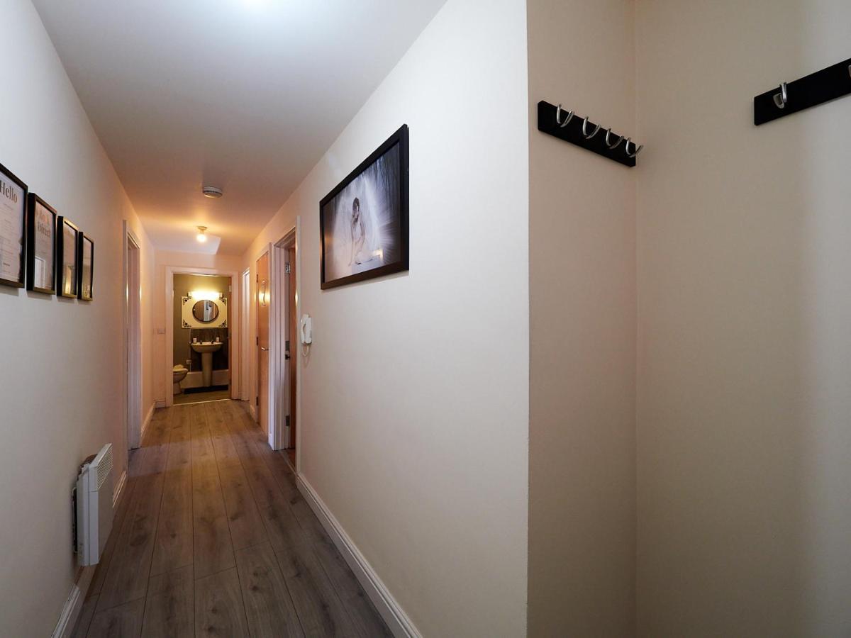 Beauchamp Suite In Coventry City Centre Cv1 For Contractors Professionals Tourists Relocators Students And Family Exterior photo