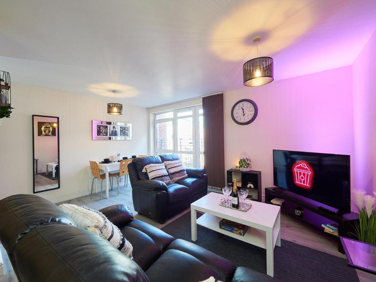 Beauchamp Suite In Coventry City Centre Cv1 For Contractors Professionals Tourists Relocators Students And Family Exterior photo